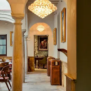 Anahita Boutique **** Malaga